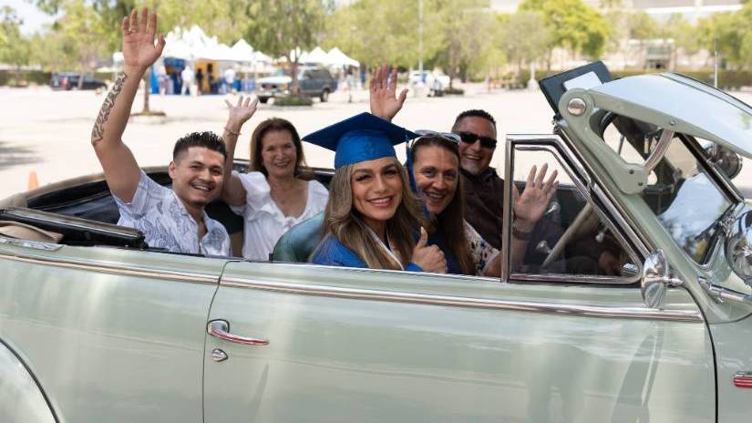 Grad walk family